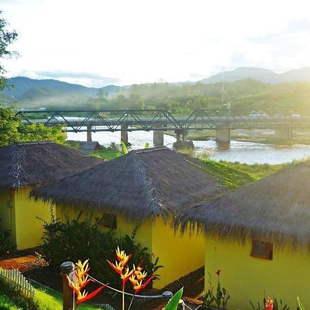 Him Naam Pai Resort Exterior photo